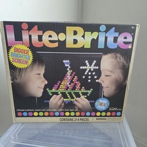 Lite Brite Learning Toy with Illuminated Pegs